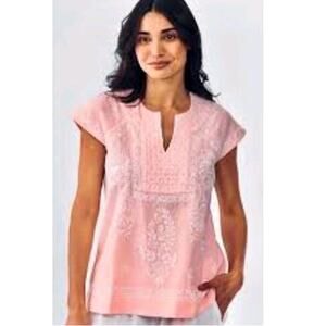 Roller Rabbit Pink White Faith Embroidered Top Split Neck Short Sleeve Small